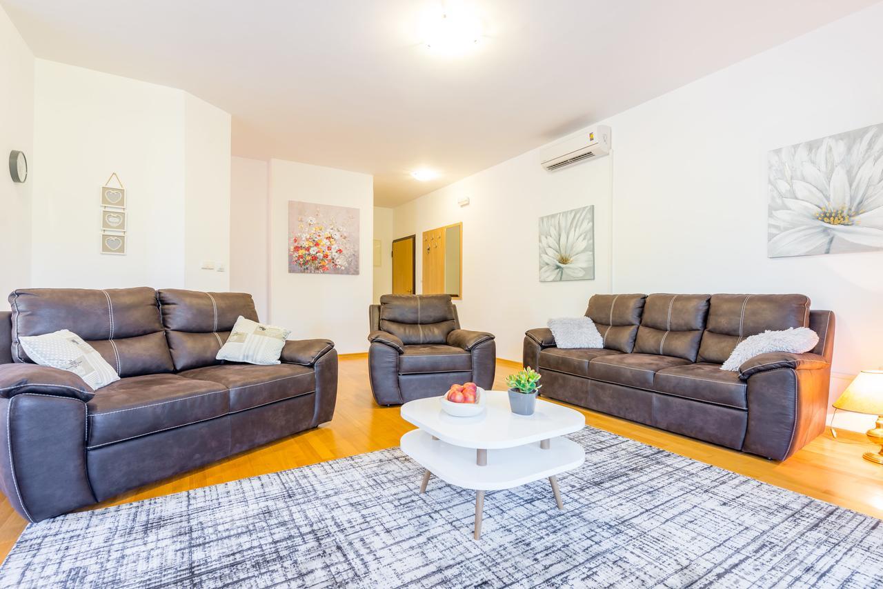 Apartment With Terrace And Mini Pool Green Gold Дубровник Экстерьер фото
